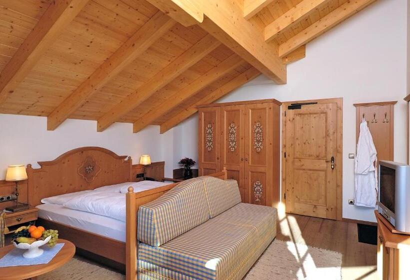 سوییت جونیور, Hubertushof
