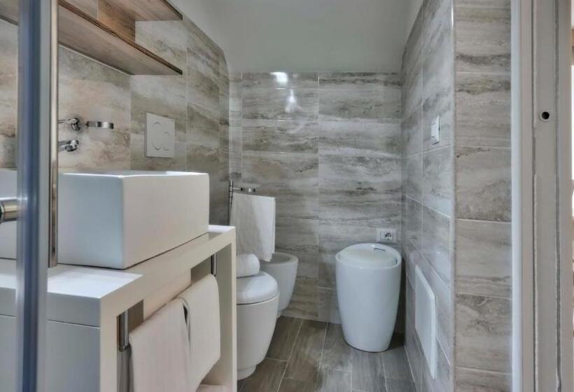 １ベッドルームアパートメント, Smart Suite & Apartments