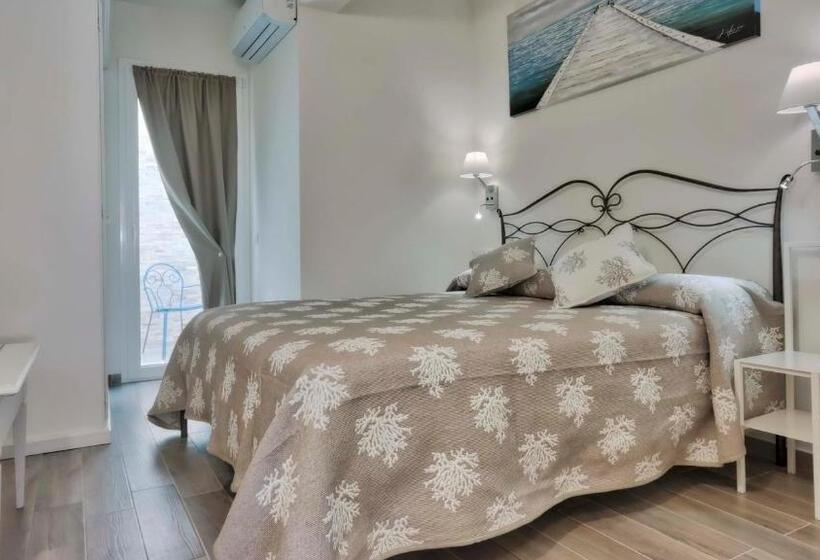 １ベッドルームアパートメント, Smart Suite & Apartments