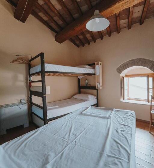 Четырехместный Номер Стандарт, Ostello Bello Assisi Bevagna
