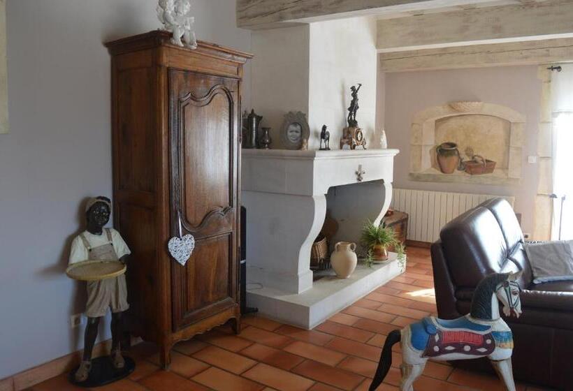Номер Стандарт, La Bastide Des Oliviers