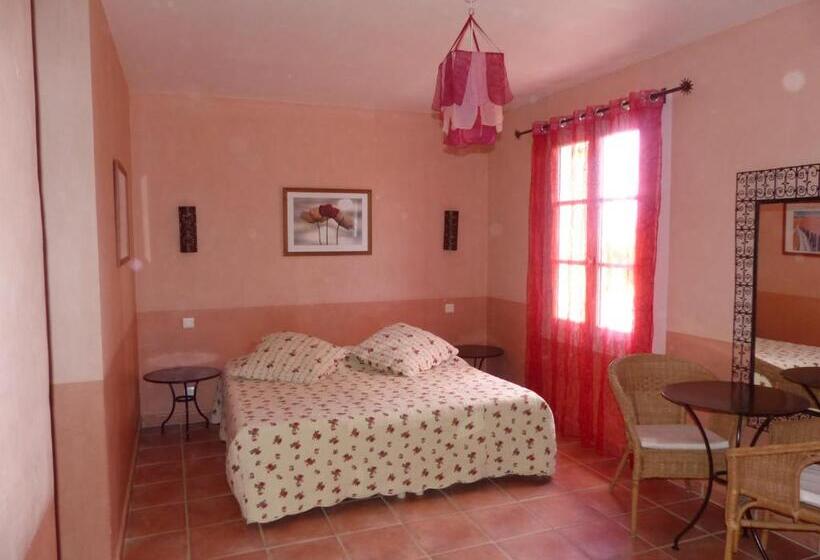 4인용 스탠다드 룸, La Ferme Du Petit Ségriès Bed And Breakfast
