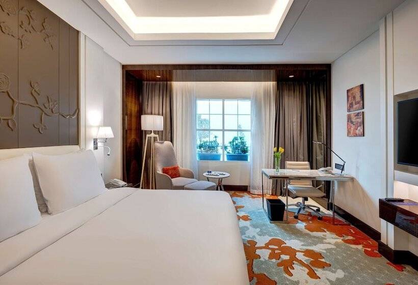 수피리어 룸, Radisson Blu Hotel, Ajman