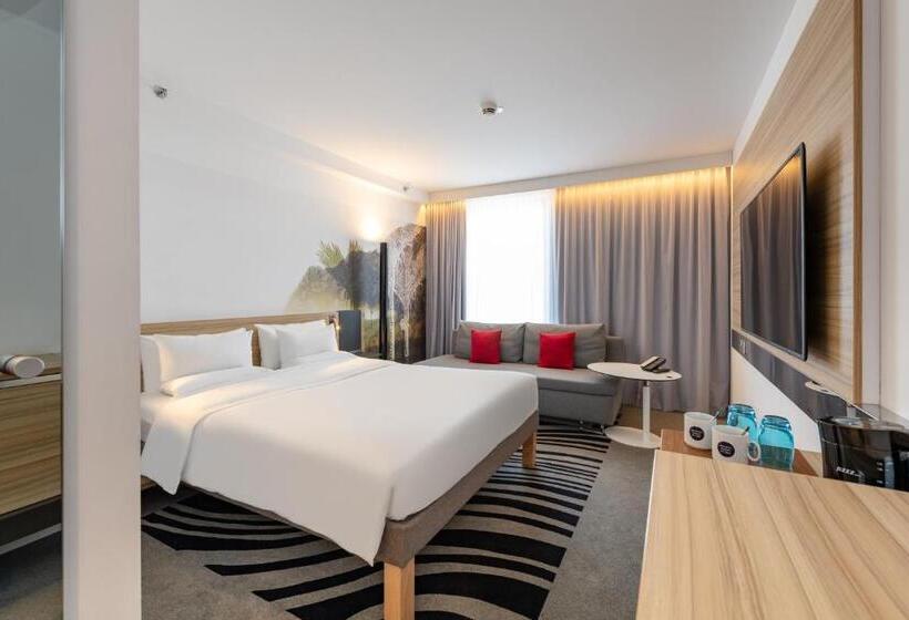 家庭间, Novotel Wien Hauptbahnhof