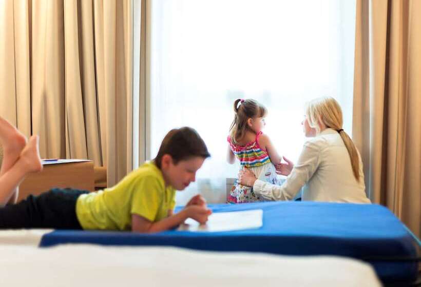 家庭间, Novotel Wien Hauptbahnhof