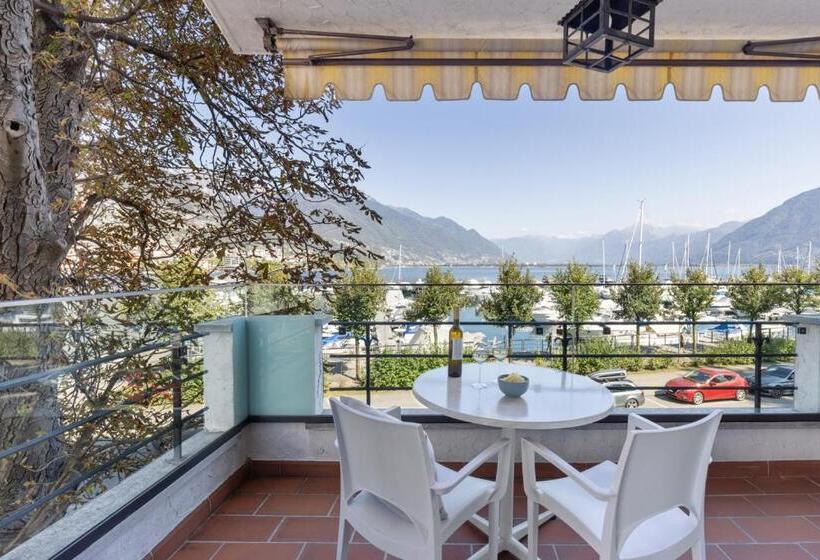Полулюкс Вид на Озеро, Aparthotel Al Lago