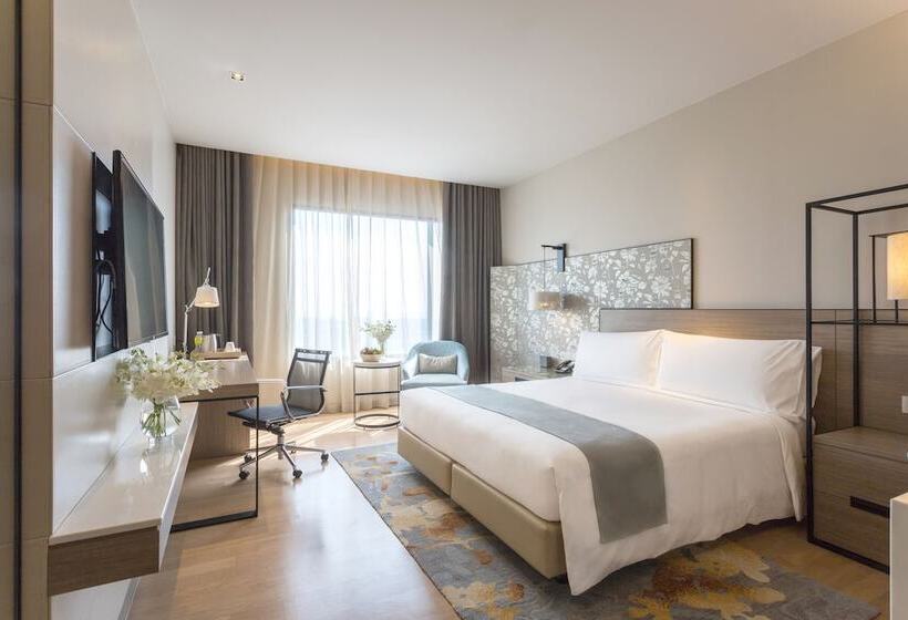 스위트, Holiday Inn & Suites Rayong City Centre, An Ihg