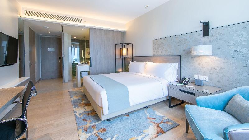 اتاق پرمیوم با چشم‌انداز دریا, Holiday Inn & Suites Rayong City Centre, An Ihg