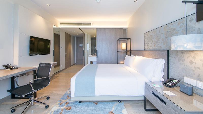 اتاق پرمیوم با چشم‌انداز دریا, Holiday Inn & Suites Rayong City Centre, An Ihg