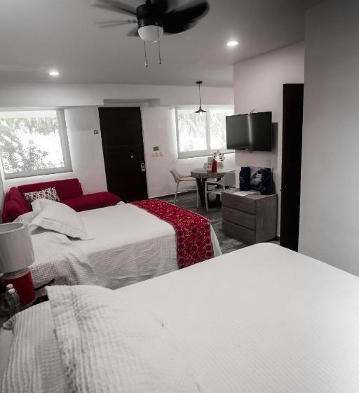 Habitació Estàndard Vista Jardí, Paradise Suites