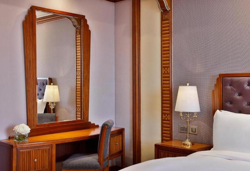 Номер Deluxe Кровать Кинг Вид на Город, The Ritz Carlton Jeddah