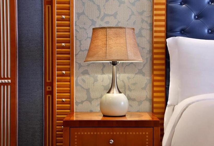 Номер Deluxe Вид на Город, The Ritz Carlton Jeddah