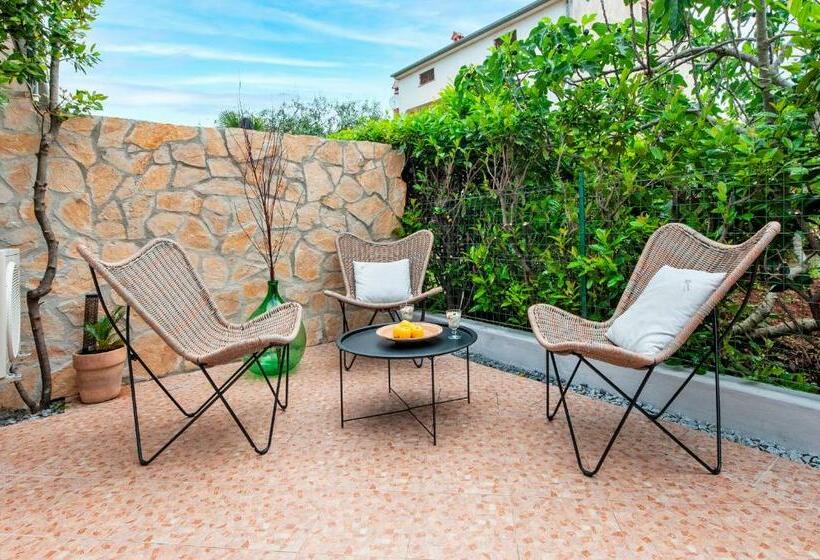 Студия Стандарт, Villa B&b Marina & Parking Free