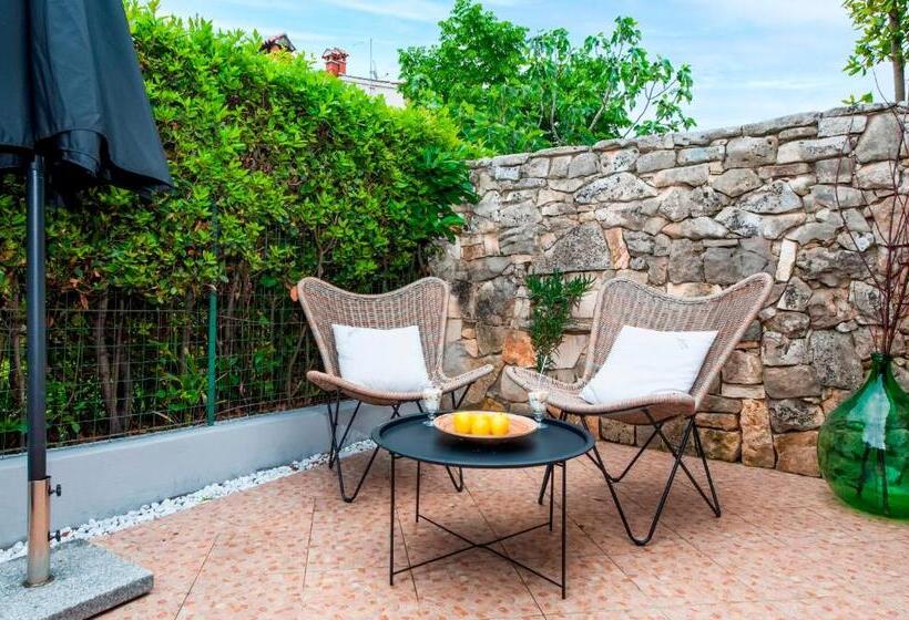 Premium room with terrace, Villa B&b Marina & Parking Free