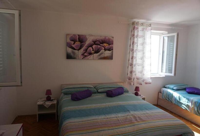اتاق استاندارد سه نفره, Bed And Breakfast Ivanka Mali Lošinj