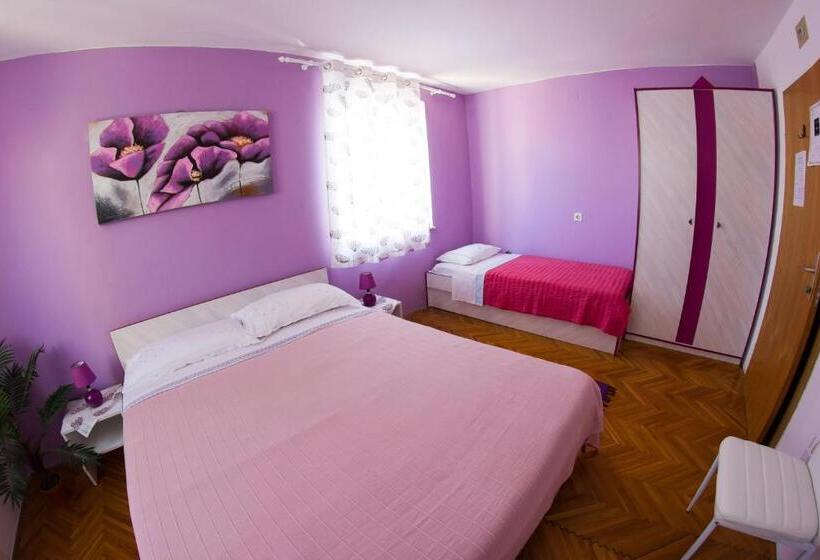 اتاق استاندارد سه نفره, Bed And Breakfast Ivanka Mali Lošinj