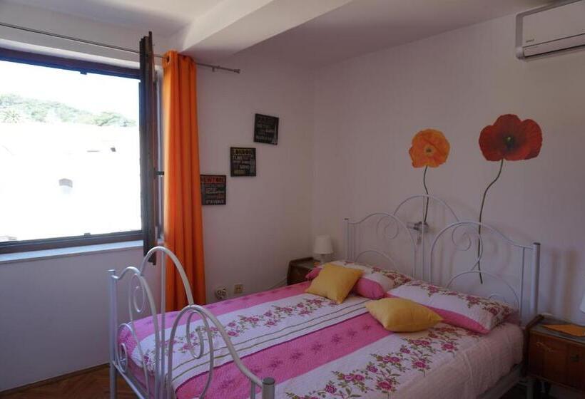 اتاق استاندارد, Bed And Breakfast Ivanka Mali Lošinj