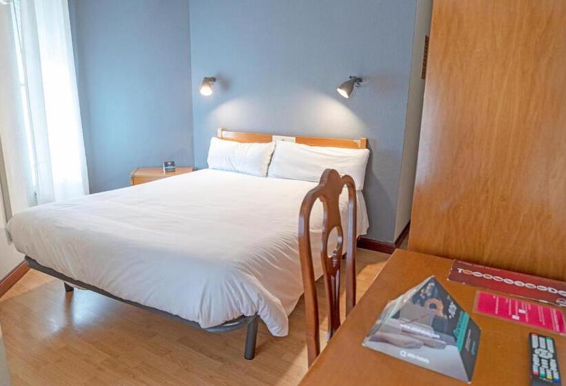 اتاق استاندارد یک نفره, Hostal Alda Palencia Plaza