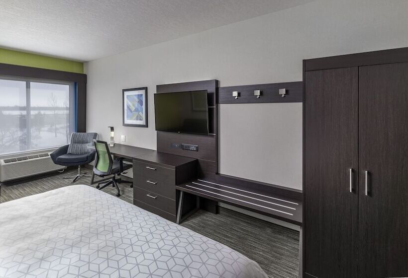 身障者適用スイートルーム, Holiday Inn Express & Suites   Saskatoon East   University, An Ihg
