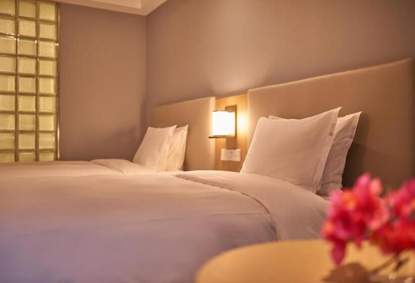 Номер Стандарт, Holiday Inn Express Zhejiang Qianxia Lake, An Ihg