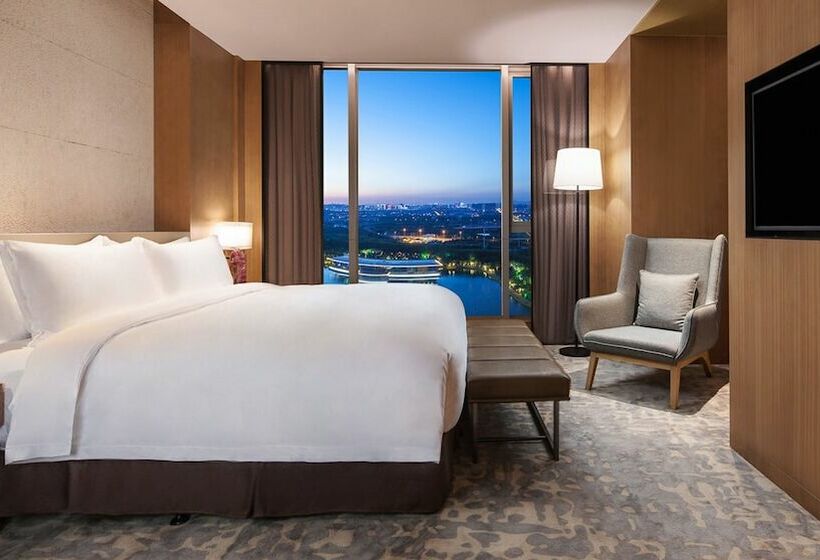 سوییت, Holiday Inn Nanjing Qinhuai South, An Ihg