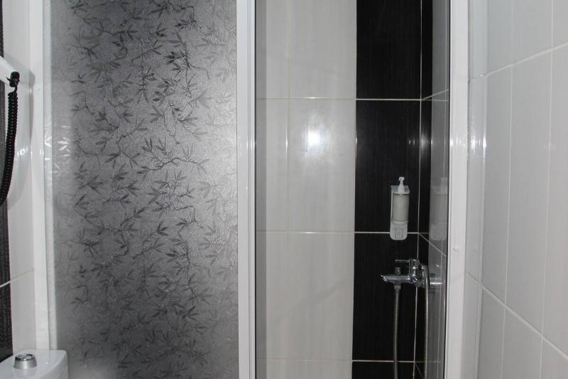 اتاق استاندارد یک نفره, Grand Ece