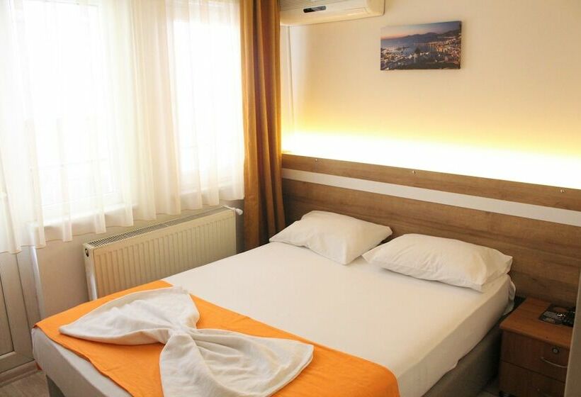 اتاق استاندارد یک نفره, Grand Ece