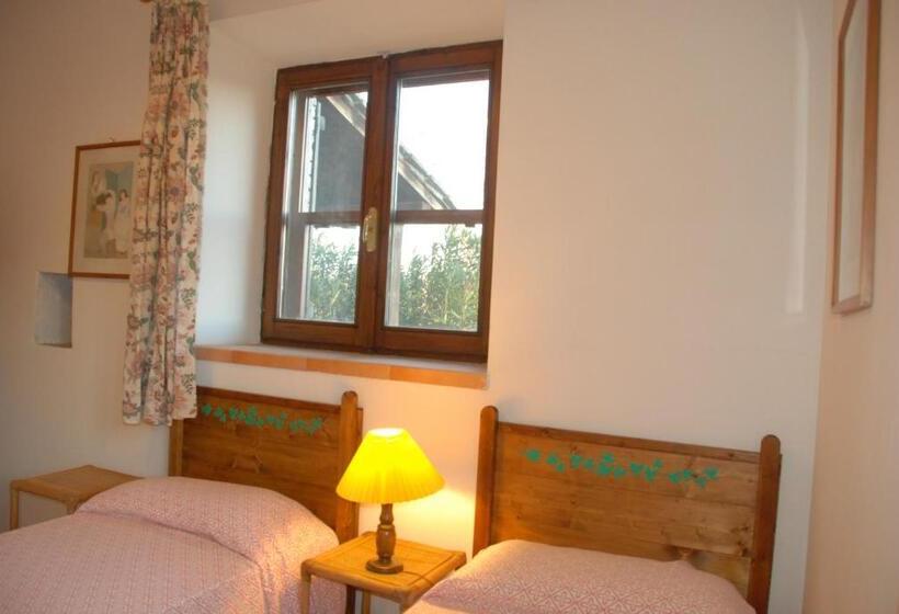 Apartamento 2 Dormitórios, Podere Conte Racani