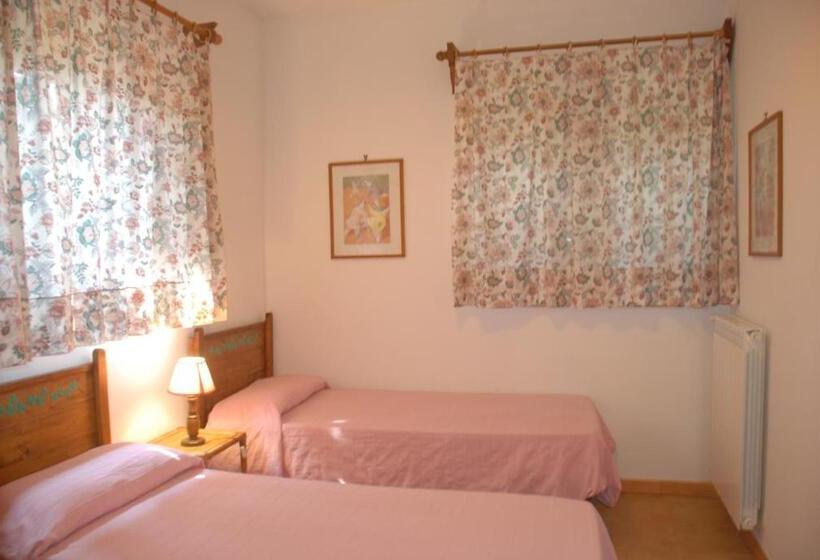 Apartamento 2 Dormitórios, Podere Conte Racani