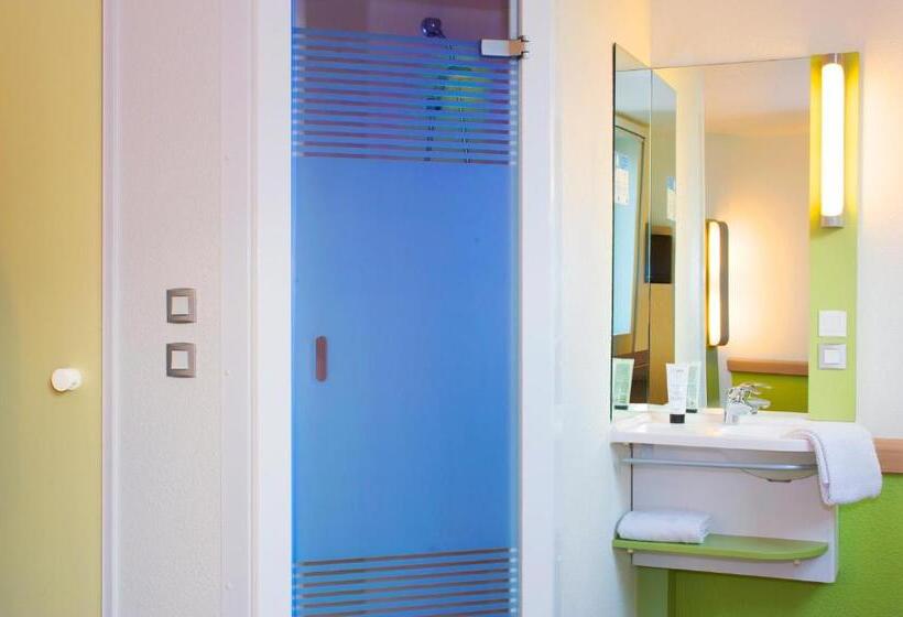Номер Стандарт Трехместный, Ibis Budget Pontivy
