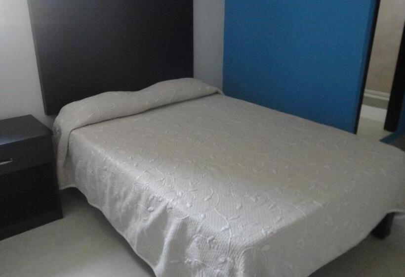 Quarto Estandar, Tampico Express