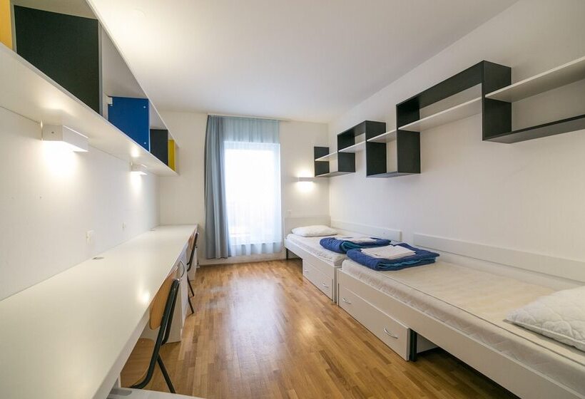 高级大房间, Rooms Dr. Franjo Tuđman   Hostel