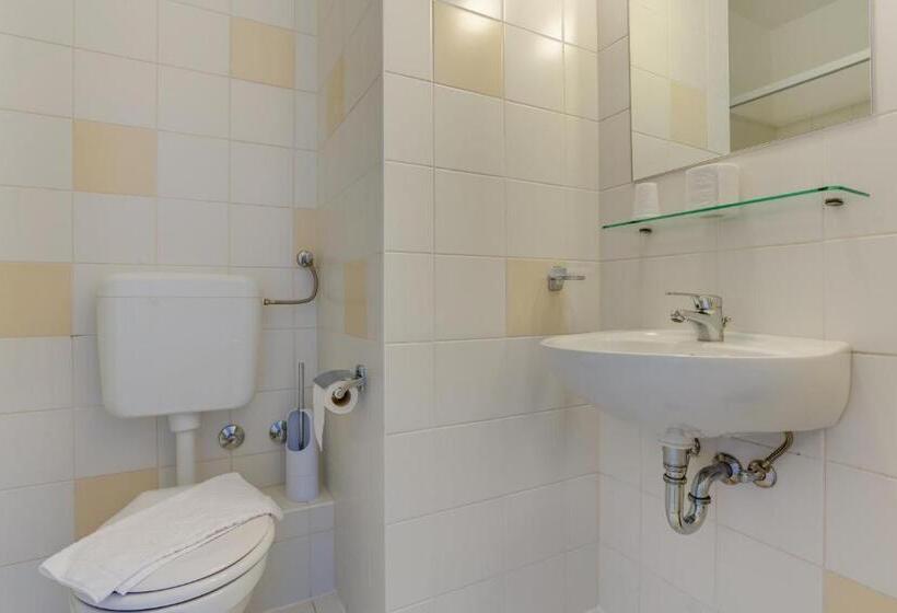舒适套房, Rooms Dr. Franjo Tuđman   Hostel