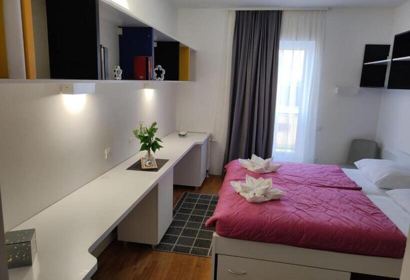 豪华房间, Rooms Dr. Franjo Tuđman   Hostel