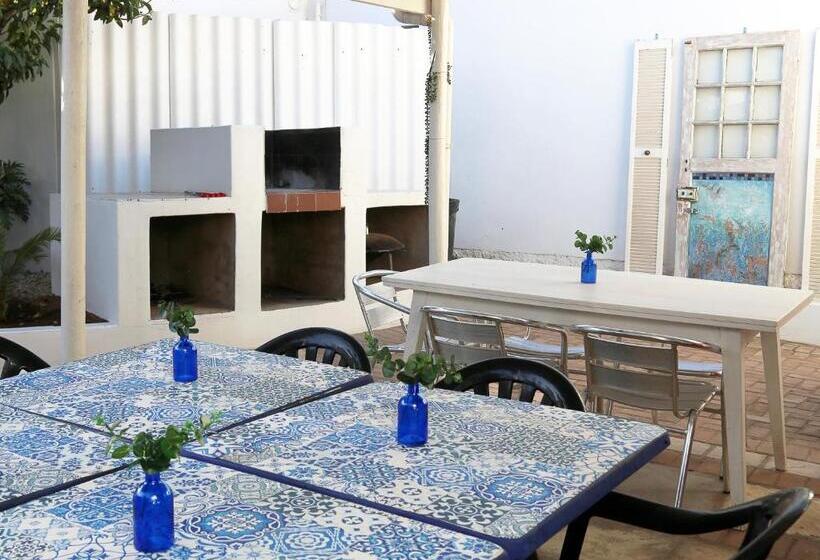 Классический Номер, Mr Pell S House Self Catering Accommodation