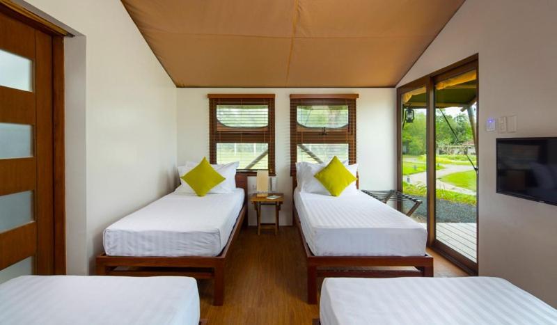 غرفة بريميوم رباعية, Solina Beach & Nature Resort
