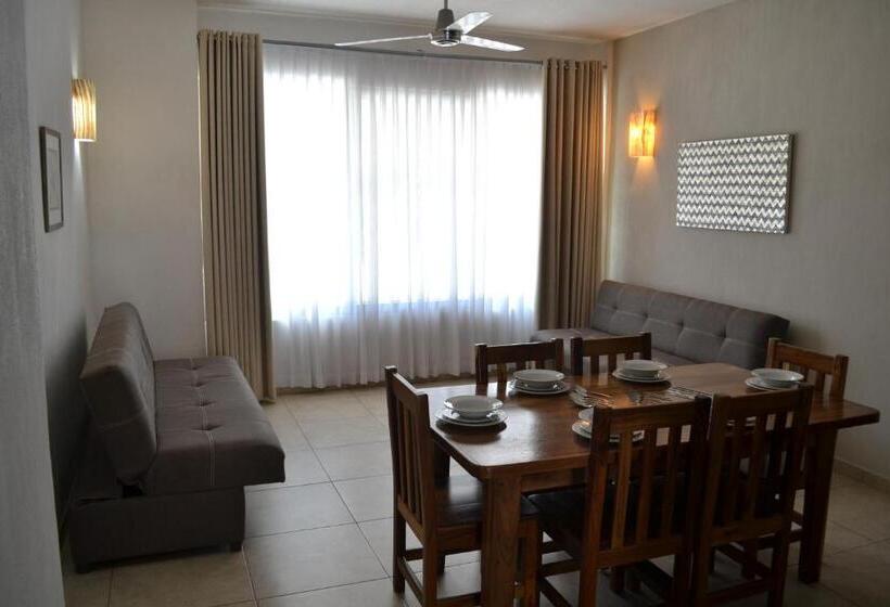 Standard Neljän Hengen Huone, Rincon Resort