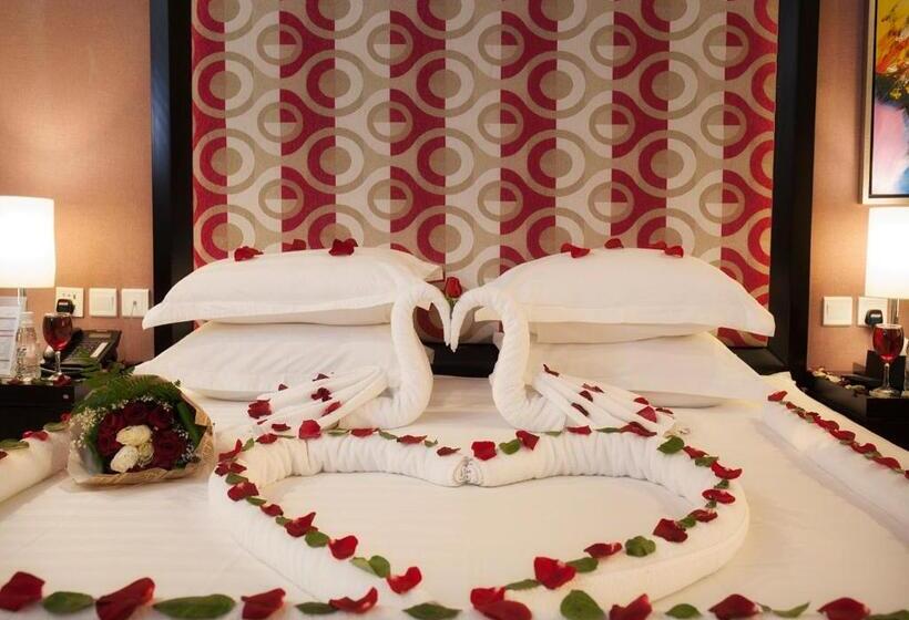 Номер Deluxe Кровать Кинг, Swiss Spirit Hotel & Suites Taif