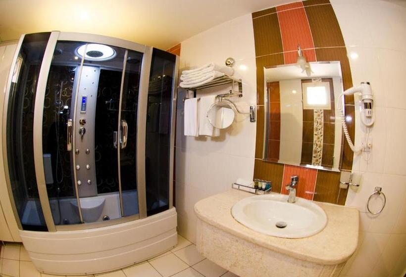 Люкс 3 Спальни, Swiss Spirit Hotel & Suites Taif