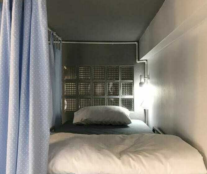 スタンダードルーム, Nesuto Hostel Ramkamhaeng 52