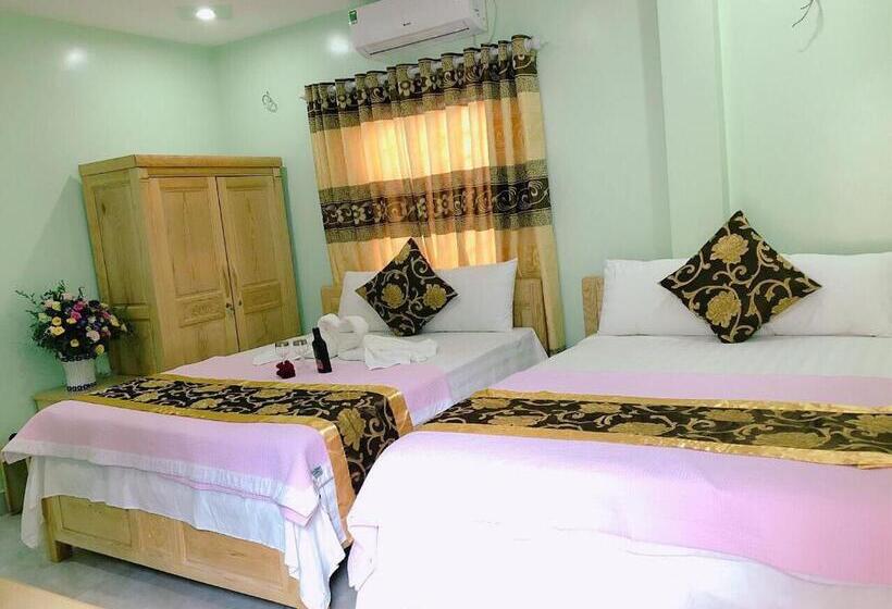 اتاق لوکس, Green Mountain Hostel