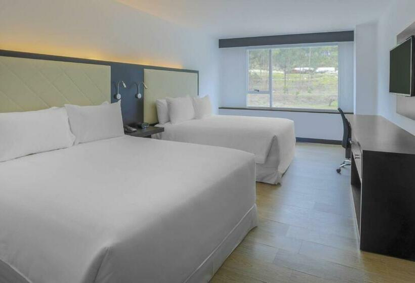 Номер Стандарт 2 Двуспальные Кровати, Four Points By Sheraton Cuenca