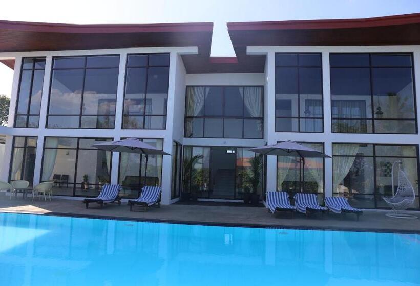 Номер Superior, Amanda Beach Resort
