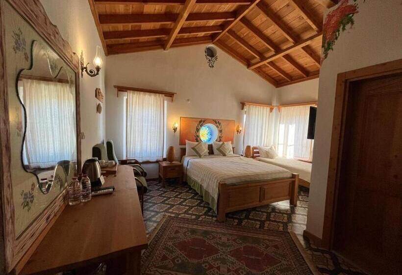 Номер Стандарт Трехместный, Eski Datça Otel