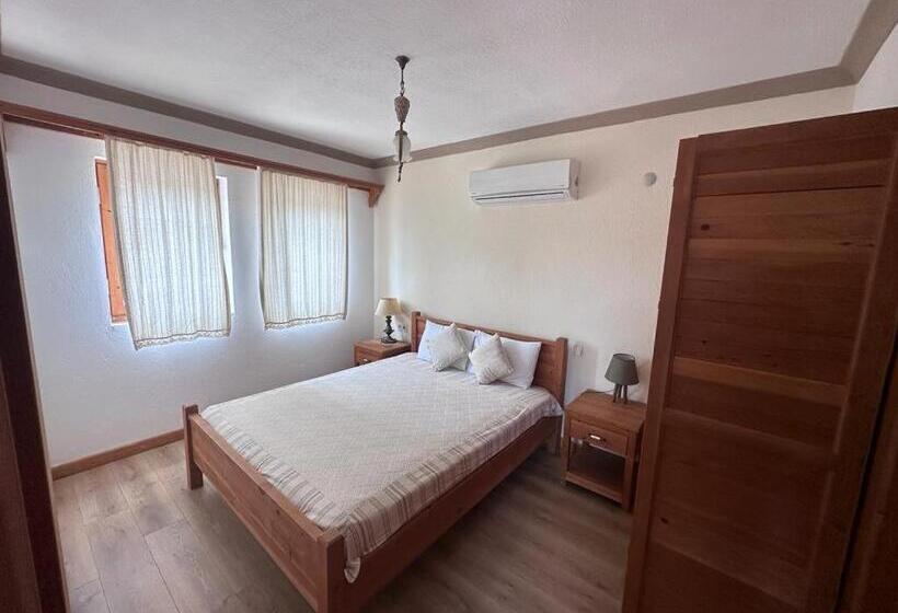Семейный Номер, Eski Datça Otel