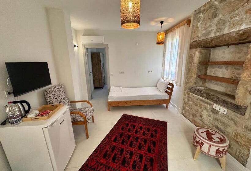 Номер Стандарт с Террасой, Eski Datça Otel