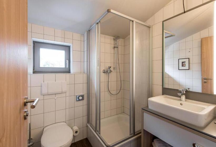 Quarto Estandar, Statthotel Weimar