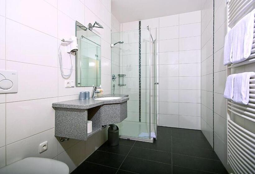 Люкс с Балконом, Landhotel Wiesbauer