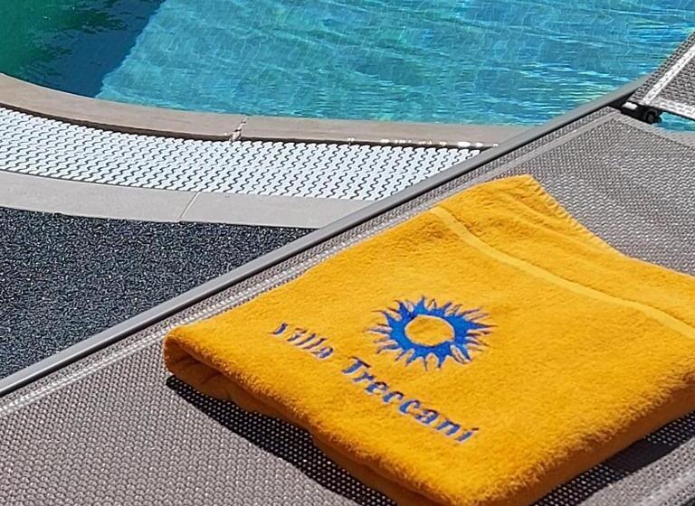 스탠다드 룸 풀장 전망, Villa Treccani Apartments