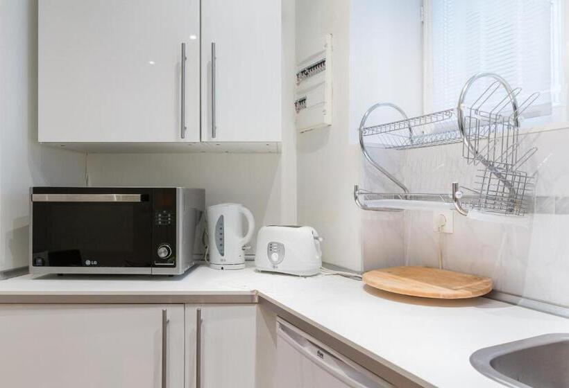 آپارتمان 1 خوابه, Appartement Petits Champs Ii